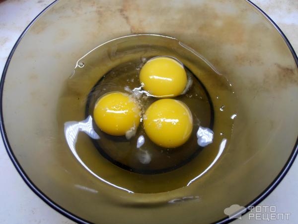 Рецепт: Быстрый пирог с вареньем - бисквит из варенья Рецепт: Быстрый пирог с вареньем - бисквит из варенья