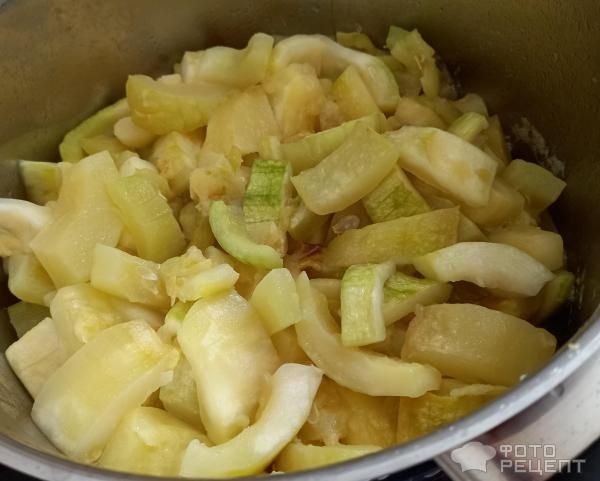 Рецепт: Икра из кабачков с баклажанами - Домашняя заготовка на зиму. Вкуснее, чем просто кабачковая икра.