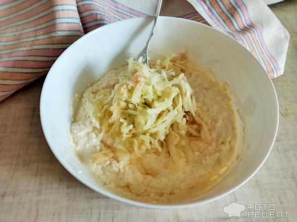 Рецепт: Яблочные сырники - Вкусно и полезно