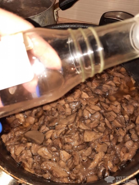 Рецепт: Маслята жареные на зиму - Осенние маслята в растительном масле