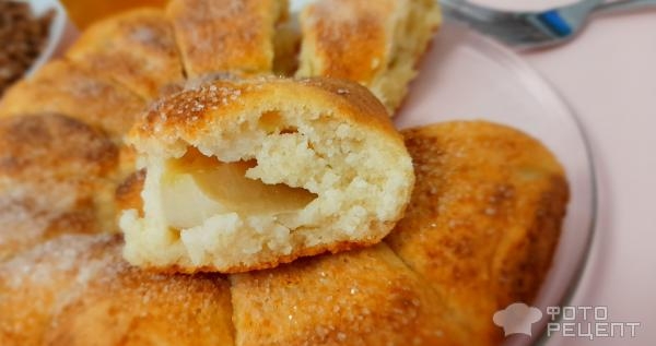 Рецепт: Отрывной яблочный пирог - Как легко и просто разрезать пирог без ножа? Испечь отрывной пирог :)