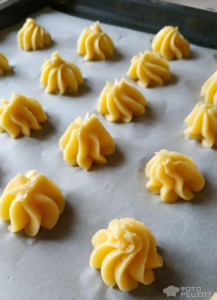 Рецепт: Профитроли с заварным кремом - "жемчужина"