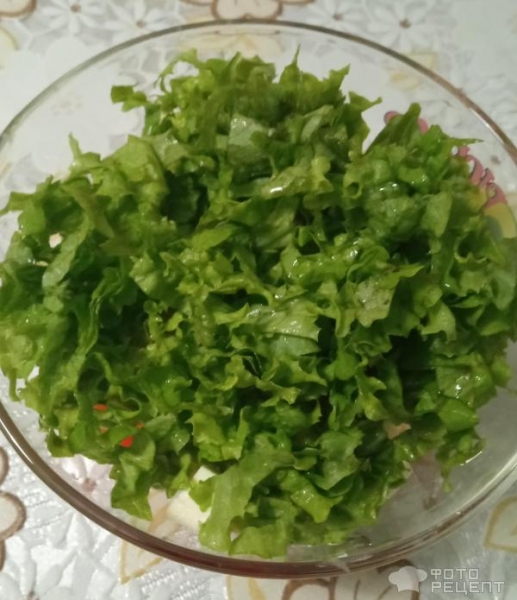 Рецепт: Салат из перца сладкого и брынзы - с добавлением зелени