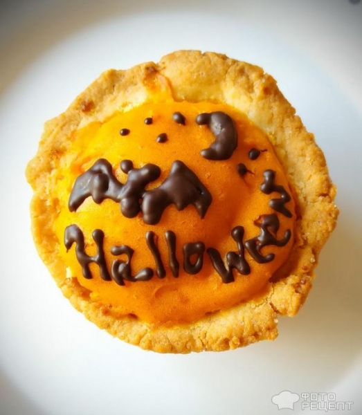 Рецепт: Тарталетки с тыквой. Встречаем Хэллоуин - и шоколадным рисунком