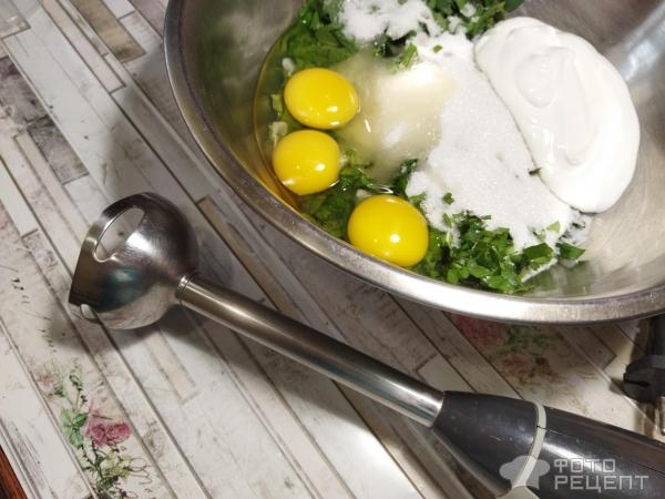 Рецепт: Зеленый кекс - со щавелем и манной крупой