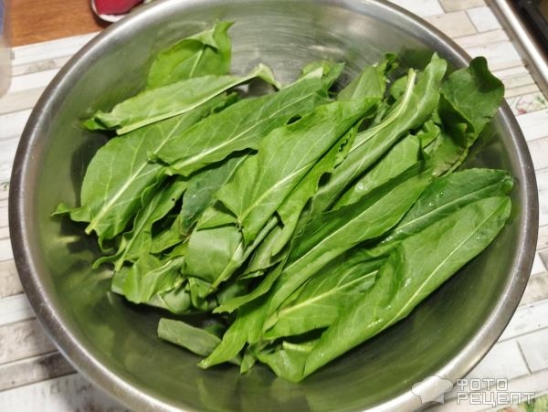 Рецепт: Зеленый кекс - со щавелем и манной крупой