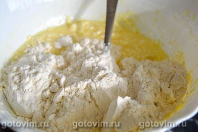 Открытый пирог с вареньем в мультиварке