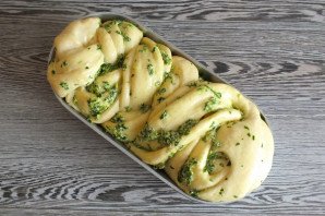 Хлеб с петрушкой