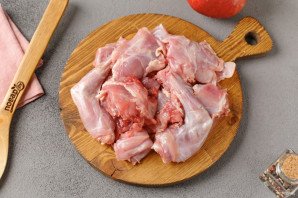 Кролик с гранатом