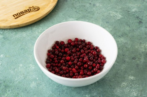 Калитки с брусникой