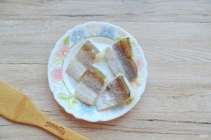 Судак в соевом соусе в духовке