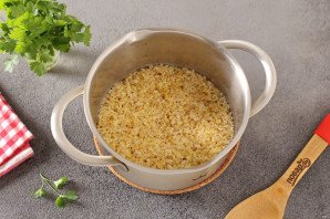 Салат с булгуром и баклажанами