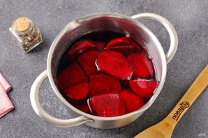 Маринованная свекла для холодника