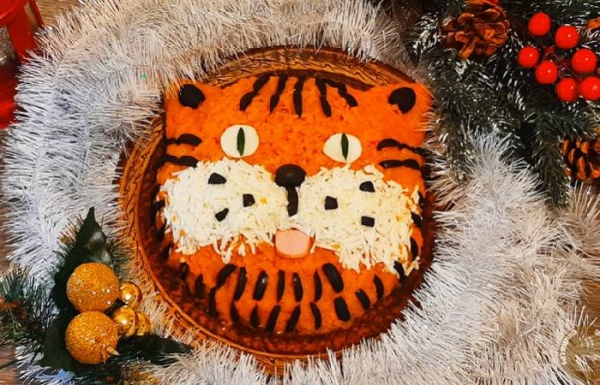 
Салат на Новый Год 2022, новинки в виде Тигра. Вкусные салаты на новогодний стол	