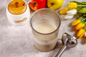 Карамельный торт "Яблоки на снегу" Карамельный торт "Яблоки на снегу"