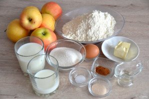 Осетинский пирог с яблоком и корицей Осетинский пирог с яблоком и корицей