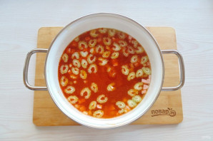 Солянка с сельдереем