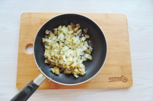 Солянка с сельдереем