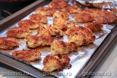 Куриные крылышки, жаренные в кокосовой стружке