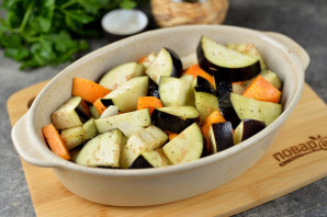 Баклажаны с тыквой в духовке