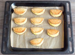 Сочни с творогом из ржаной муки Сочни с творогом из ржаной муки