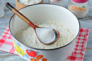 Пирожки с капустой и томатной пастой