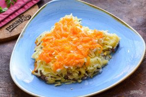 Салат "Селедка под шубой" в виде Тигра на Новый год