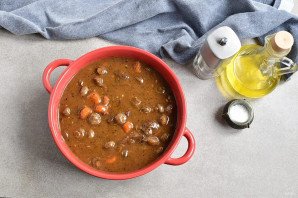 Говядина в вине по-бургундски