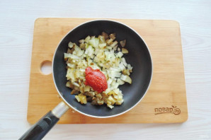 Солянка с сельдереем