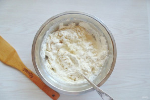 Вареники с замороженной клубникой