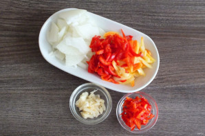 Соус "Суго" с базиликом на зиму Соус "Суго" с базиликом на зиму