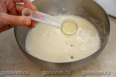 Кекс  на кефире с яблочными дольками и карамельной корочкой