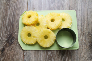 Ананасы в сиропе на зиму