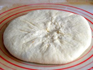 Осетинский пирог с яблоком и корицей Осетинский пирог с яблоком и корицей