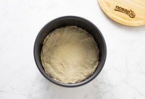 Пирог с брокколи в мультиварке