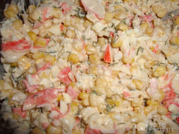 Рецепт: Крабовый салат классический с рисом - та самая классика. с чего всё начиналось.