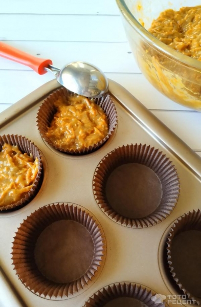 Рецепт: Морковные кексы - с чиз-кремом