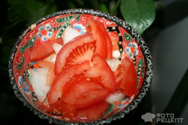 Рецепт: Салат "Авокадо" - с помидорами и луком