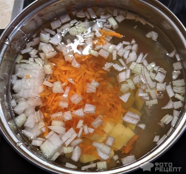 Рецепт: Суп со шпинатом - с яйцом