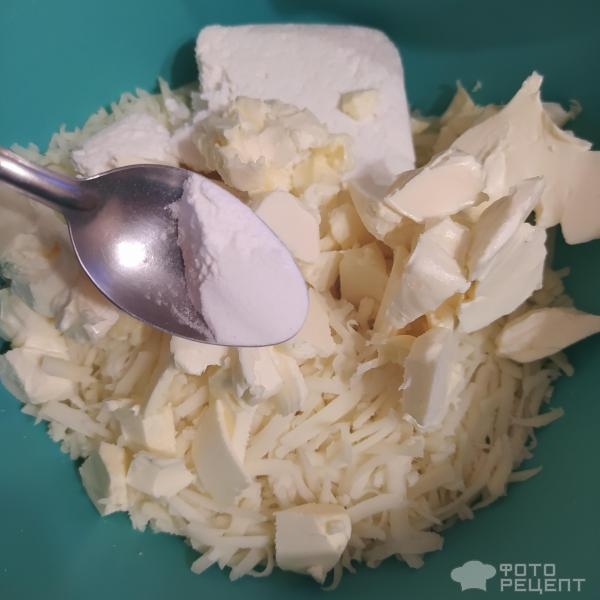 Рецепт: Сырное печенье - В вафельнице, с творогом