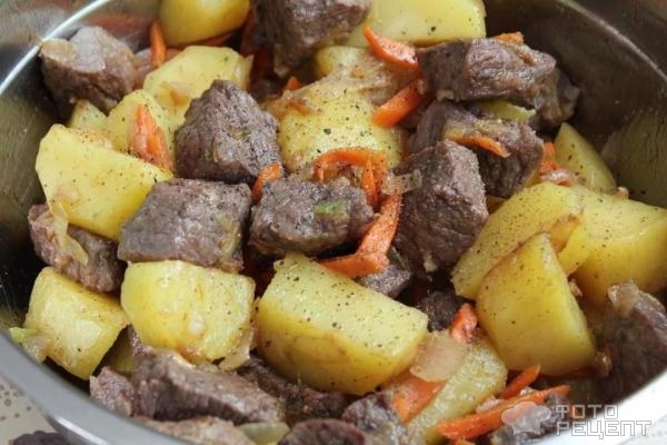 Рецепт: Жаркое с говядиной и овощами - С черносливом.