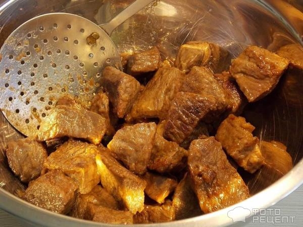 Рецепт: Жаркое с говядиной и овощами - С черносливом.