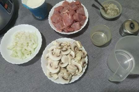 Свинина с грибами Свинина с грибами