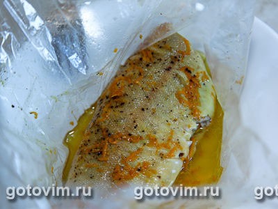 Отварная рыба с цедрой (в рукаве)