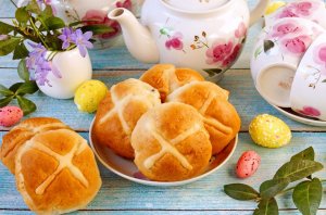 Пасхальные булочки