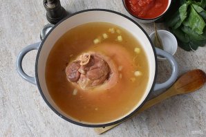 Суп из свиной рульки Суп из свиной рульки