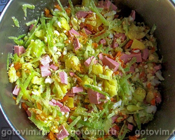 Окрошка с редькой, морковкой и колбасой на тане (тандеме) Окрошка с редькой, морковкой и колбасой на тане (тандеме)