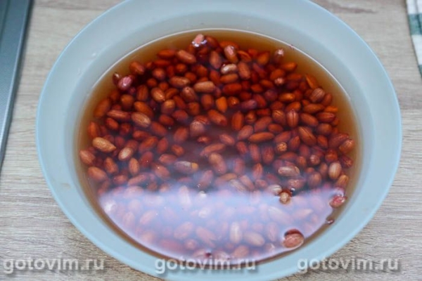 Солёный арахис с чесноком и копченой паприкой в микроволновке Солёный арахис с чесноком и копченой паприкой в микроволновке