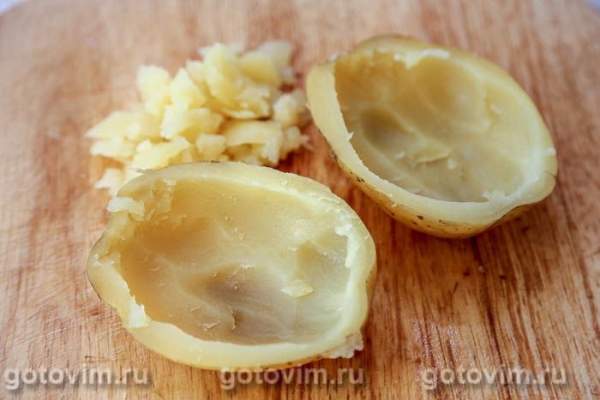 Фаршированный картофель с овощами и сыром моцарелла