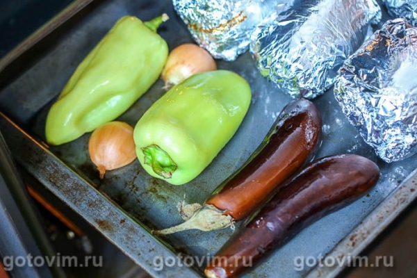 Фаршированный картофель с овощами и сыром моцарелла